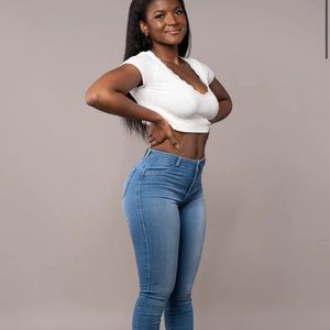 COPY - FITJEANS MID RISE MEDIUM